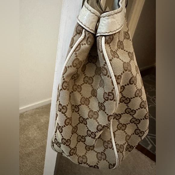 Gucci GG Sukey Medium Tote - Authentic - Picture 4 of 14